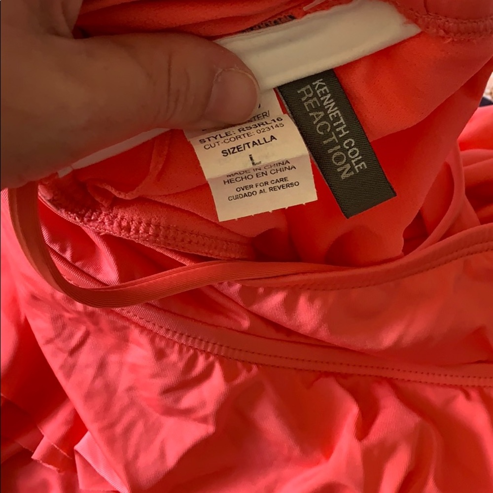 Kenneth Cole Tankini Set - Picture 4 of 7